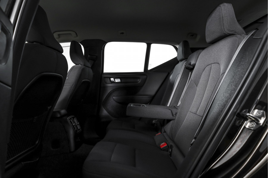 Volvo XC40 1.5 T4 Recharge Inscription Expression | Dig. Cockpit | Cruise | Stoel-+Stuurverw. | PDC | Camera | NAV + App. Connect | ECC | Elek. Klep | LM 18"  | 5726