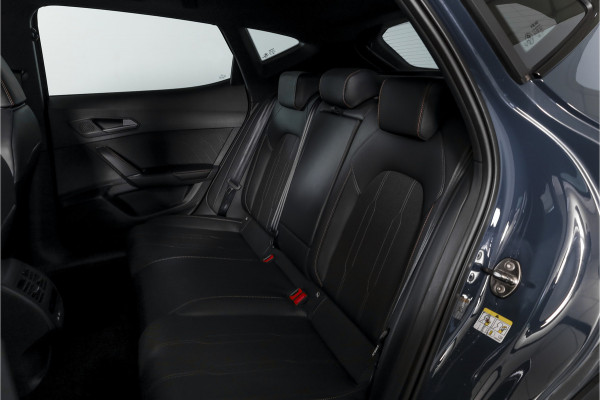 CUPRA Formentor 1.5 TSI e-Hybrid 204 PK Business | Dig. Cockpit | Adapt. Cruise | Stoel-+stuurverw. | Elek. Klep | PDC | Camera | NAV+App. Connect | ECC | LM 18" | 1153