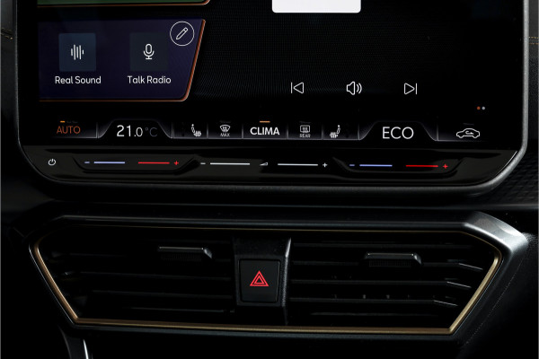 CUPRA Formentor 1.5 TSI e-Hybrid 204 PK Business | Dig. Cockpit | Adapt. Cruise | Stoel-+stuurverw. | Elek. Klep | PDC | Camera | NAV+App. Connect | ECC | LM 18" | 1153