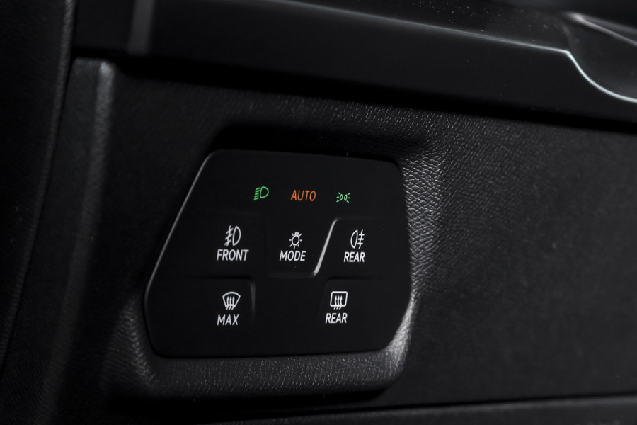 CUPRA Formentor 1.5 TSI e-Hybrid 204 PK Business | Dig. Cockpit | Adapt. Cruise | Stoel-+stuurverw. | Elek. Klep | PDC | Camera | NAV+App. Connect | ECC | LM 18" | 1153