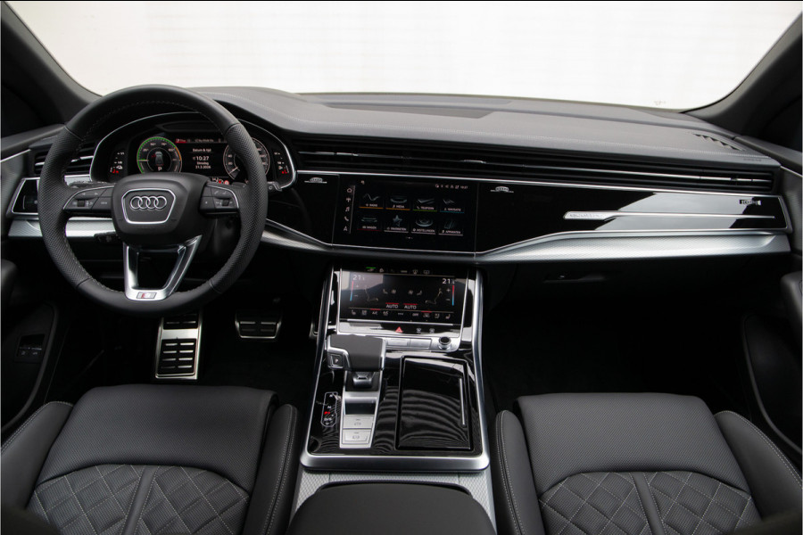 Audi Q8 60 TFSI e quattro Competition Head-up, RS stoelen, Massage, Achterasbesturing, 23"
