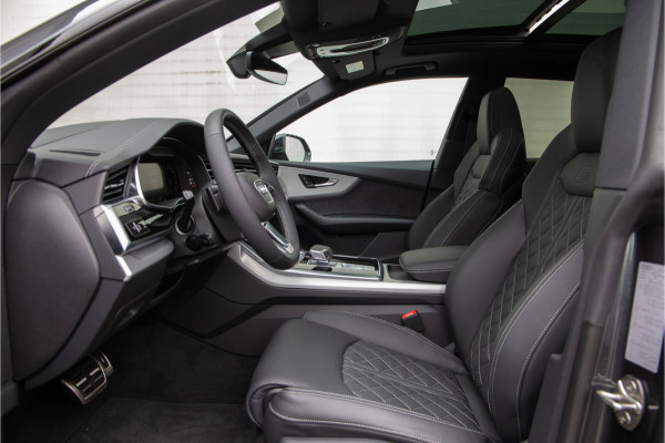 Audi Q8 60 TFSI e quattro Competition Head-up, RS stoelen, Massage, Achterasbesturing, 23"