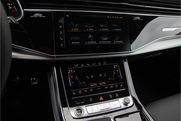 Audi Q8 60 TFSI e quattro Competition Head-up, RS stoelen, Massage, Achterasbesturing, 23"