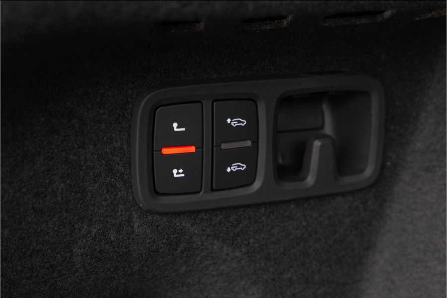 Audi Q8 60 TFSI e quattro Competition Head-up, RS stoelen, Massage, Achterasbesturing, 23"