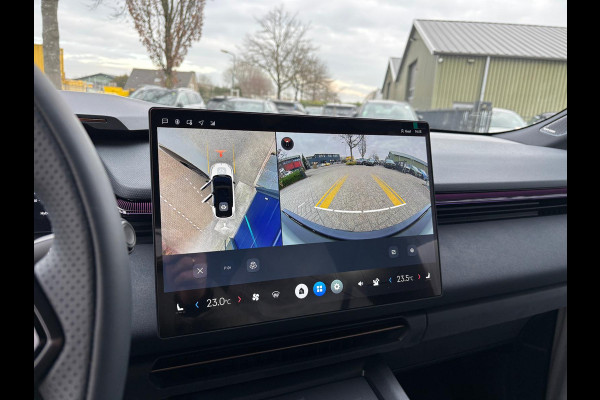 Lynk & Co 08 1.5 More NIEUW MODEL Panoramadak, Camera's, Harman / Kardon geluid installatie