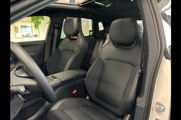 Lynk & Co 08 1.5 More NIEUW MODEL Panoramadak, Camera's, Harman / Kardon geluid installatie