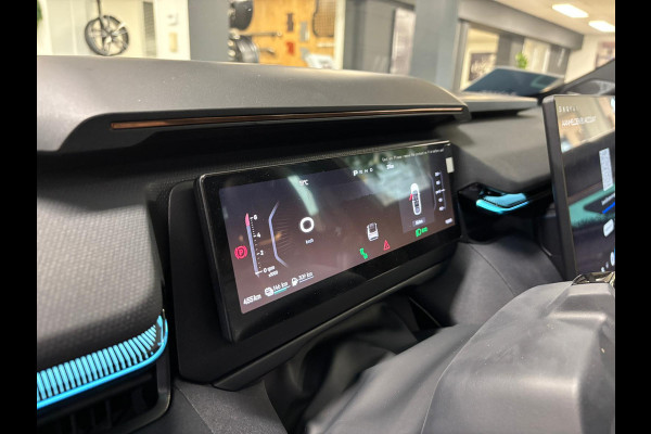 Lynk & Co 08 1.5 More NIEUW MODEL Panoramadak, Camera's, Harman / Kardon geluid installatie