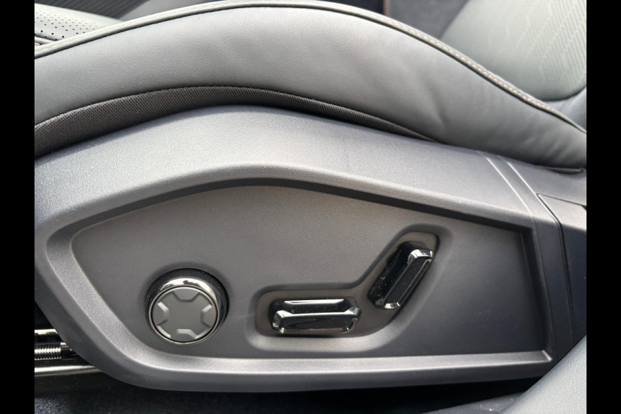 Lynk & Co 08 1.5 More NIEUW MODEL Panoramadak, Camera's, Harman / Kardon geluid installatie