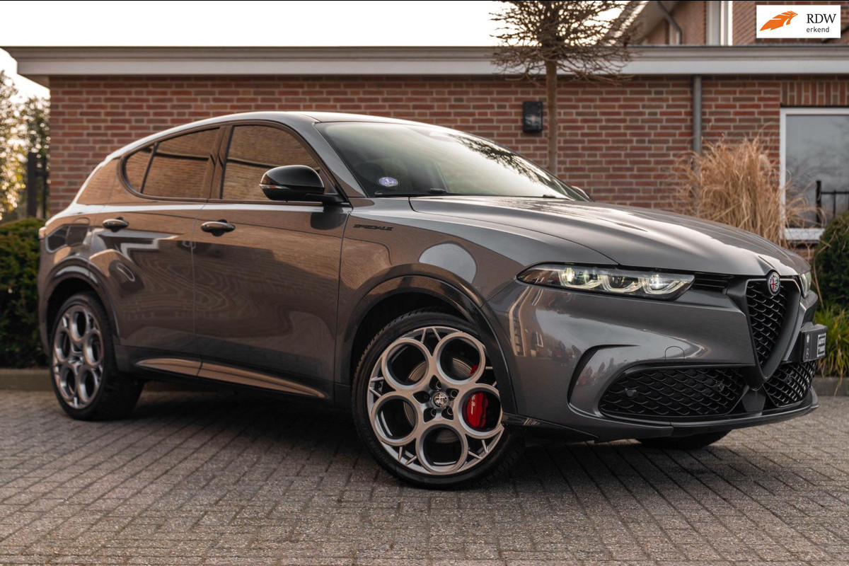 Alfa Romeo Tonale 1.5T Hybrid Edizione Speciale 131 PK Aut. Keyless Matrix LED Camera Sfeerverl. 20''