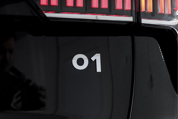 Lynk & Co 01 1.5 PHEV 261PK MY22 | 360 Camera | 7.4 kWh Boordlader | S/K-panodak | Adapt. Cruise | Memory | Elek. klep | Trekhaak | LM 20" |