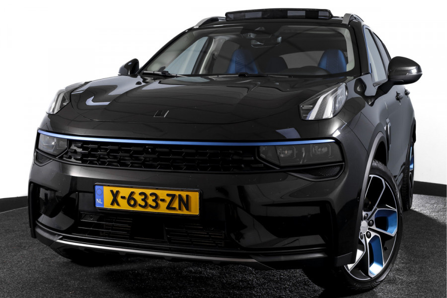Lynk & Co 01 1.5 PHEV 261PK MY22 | 360 Camera | 7.4 kWh Boordlader | S/K-panodak | Adapt. Cruise | Memory | Elek. klep | Trekhaak | LM 20" |