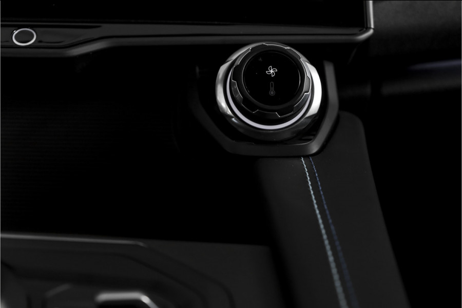 Lynk & Co 01 1.5 PHEV 261PK MY22 | 360 Camera | 7.4 kWh Boordlader | S/K-panodak | Adapt. Cruise | Memory | Elek. klep | Trekhaak | LM 20" |