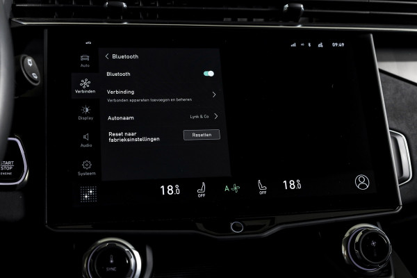 Lynk & Co 01 1.5 PHEV 261PK MY22 | 360 Camera | 7.4 kWh Boordlader | S/K-panodak | Adapt. Cruise | Memory | Elek. klep | Trekhaak | LM 20" |