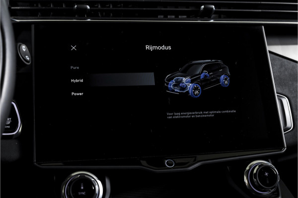 Lynk & Co 01 1.5 PHEV 261PK MY22 | 360 Camera | 7.4 kWh Boordlader | S/K-panodak | Adapt. Cruise | Memory | Elek. klep | Trekhaak | LM 20" |