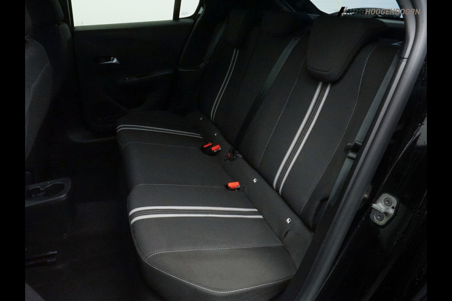 Opel Corsa 1.2 GS Line 100pk (APPLE CARPLAY,DIGITAAL COCKPIT,CAMERA,DODEHOEK,KEYLESS,SPORTSTOELEN,LED,ADAPTIVE CRUISE,FACELIFT)