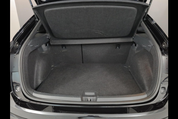 Volkswagen Taigo 1.0 TSI R-Line 115PK | Panorama dak | Navigatie via app | Parkeersensoren | Automatische airco |