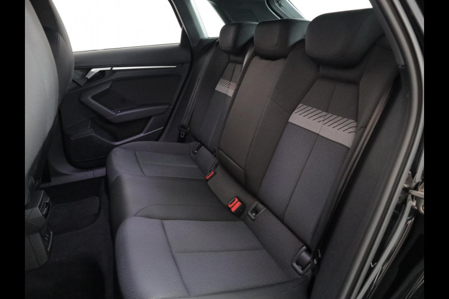 Audi A3 Sportback 40 TFSI e Advanced edition Hybrid 204pk| 17'LM-velgen| Navi| Full LED|Parksensors