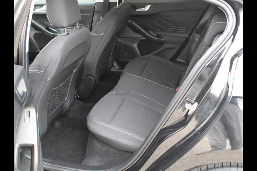 Ford Focus 1.0 EcoBoost Hybrid Titanium Style