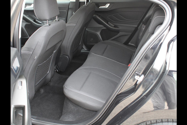 Ford Focus 1.0 EcoBoost Hybrid Titanium Style