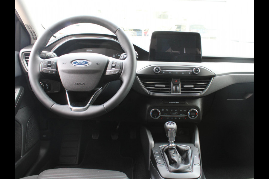 Ford Focus 1.0 EcoBoost Hybrid Titanium Style