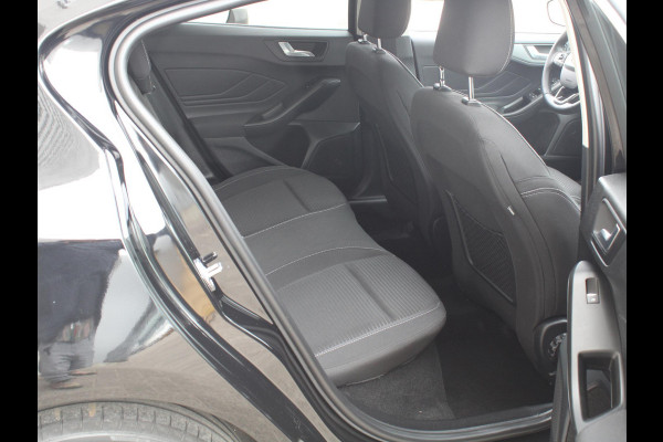 Ford Focus 1.0 EcoBoost Hybrid Titanium Style