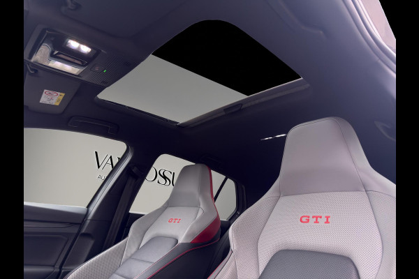 Volkswagen Golf 2.0 TSI GTI 5Drs | Pano | Leer | Memory | H&K | Head-Up | Stoel & Stuur verwarming |