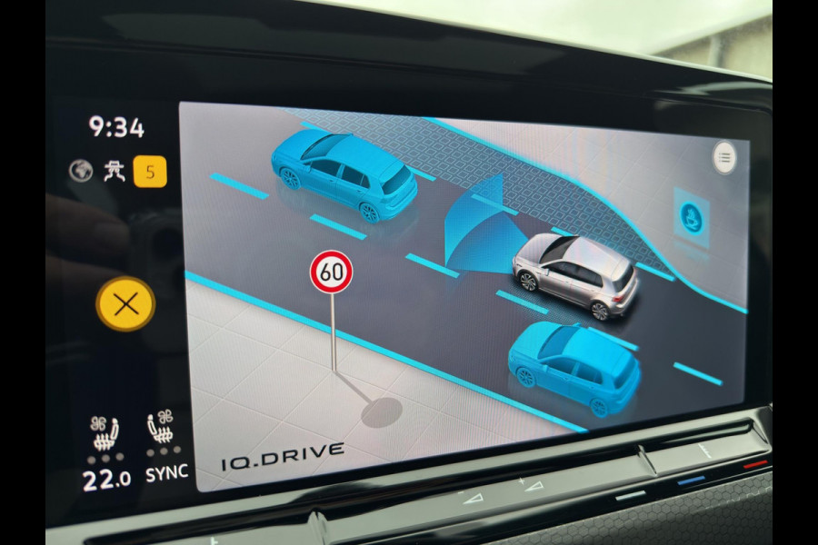 Volkswagen Golf 2.0 TSI GTI 5Drs | Pano | Leer | Memory | H&K | Head-Up | Stoel & Stuur verwarming |