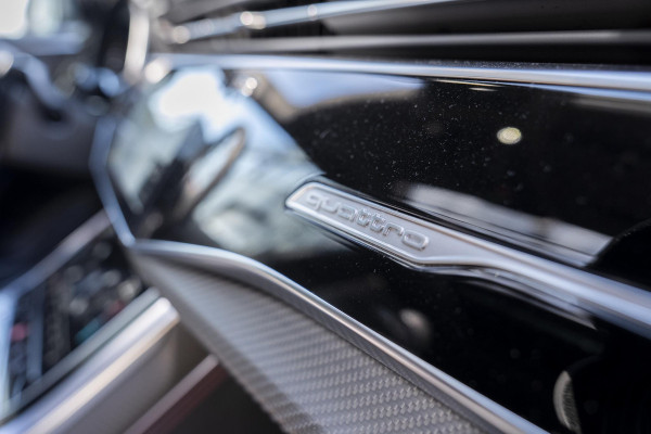 Audi Q8 4.0 TFSI RS Q8 R ABT 1 of 125 | B&O 3D | Pano | PPF | Keramisch | 360 |