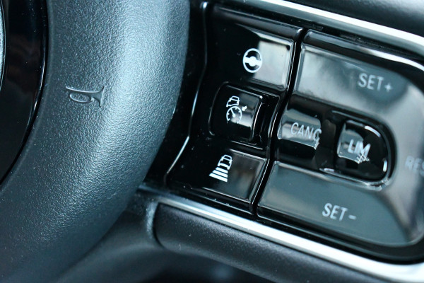 Fiat 500C La Prima 42 kWh Celestial Blue incl-Winterset ACC Stoelverw Camera Carplay