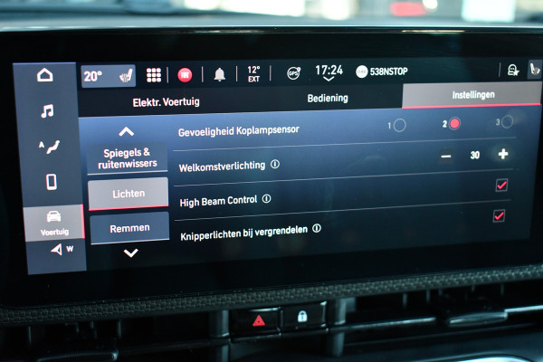 Fiat 500C La Prima 42 kWh Celestial Blue incl-Winterset ACC Stoelverw Camera Carplay