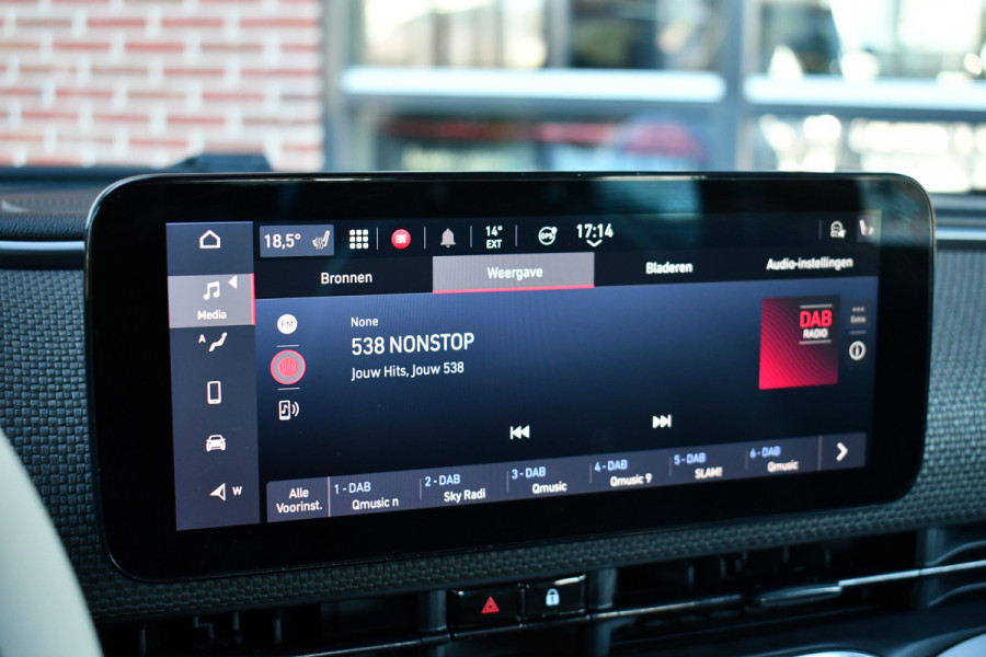 Fiat 500C La Prima 42 kWh Celestial Blue incl-Winterset ACC Stoelverw Camera Carplay