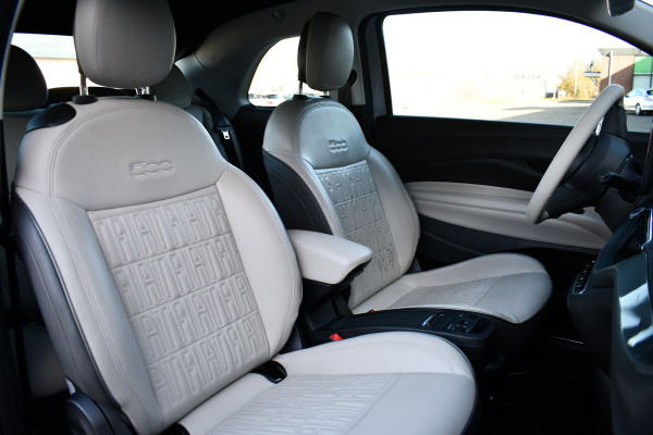 Fiat 500C La Prima 42 kWh Celestial Blue incl-Winterset ACC Stoelverw Camera Carplay