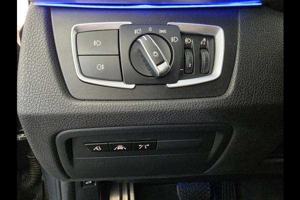 BMW 3 Serie 318i M-Sport Corporate Lease Automaat – Pano – HUD – Leder – Camera – NAP –