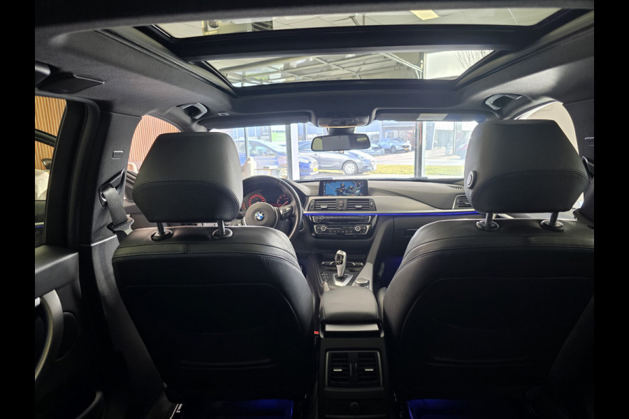 BMW 3 Serie 318i M-Sport Corporate Lease Automaat – Pano – HUD – Leder – Camera – NAP –
