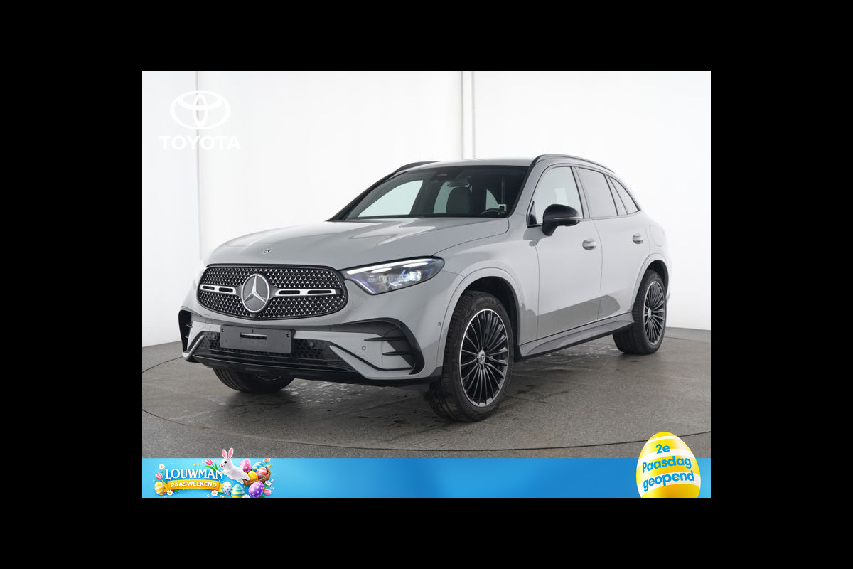 Mercedes-Benz GLC 300 e 4MATIC AMG Plug-In Hybride AMG Line | Night Pakket | Digital Licht | Trekhaak | Distronic | Memory Voorstoelen | Stoel en Stuurverwarming. Inclusief 24 maanden Mercedes-Benz Certified garantie voor Europa.