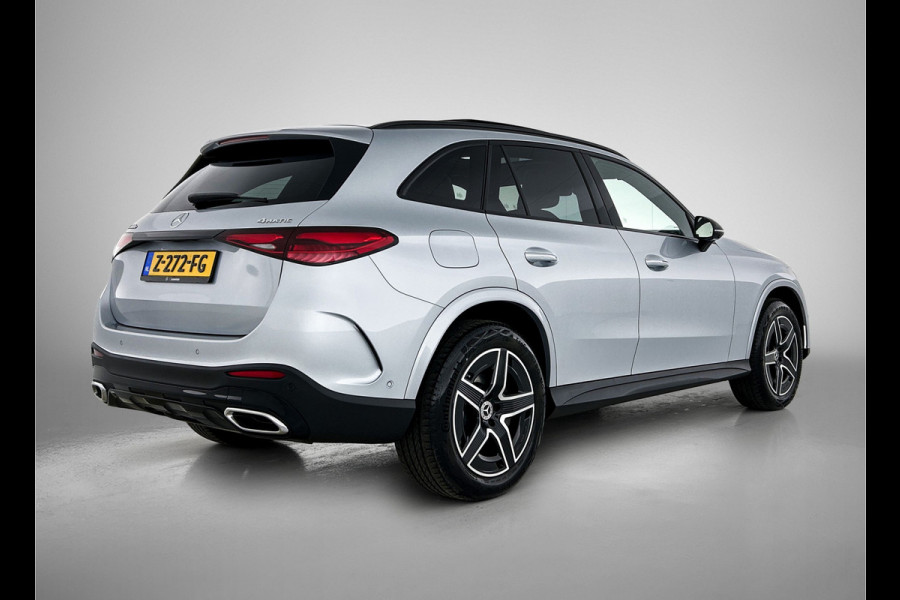 Mercedes-Benz GLC 300e 4MATIC AMG Line Achteruitrijcamera | Panaromadak | Navigatie | Memorypakket | alarm klasse 3 Inclusief 24 maanden Mercedes-Benz Certified garantie voor Europa.