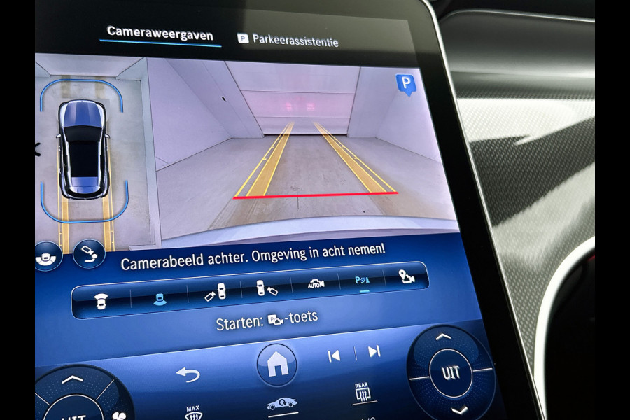 Mercedes-Benz GLC 300e 4MATIC AMG Line Achteruitrijcamera | Panaromadak | Navigatie | Memorypakket | alarm klasse 3 Inclusief 24 maanden Mercedes-Benz Certified garantie voor Europa.