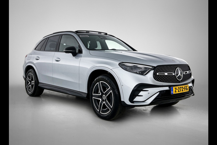 Mercedes-Benz GLC 300e 4MATIC AMG Line Achteruitrijcamera | Panaromadak | Navigatie | Memorypakket | alarm klasse 3 Inclusief 24 maanden Mercedes-Benz Certified garantie voor Europa.