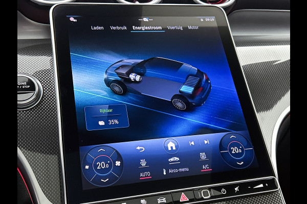 Mercedes-Benz GLC 300e 4MATIC AMG Line Achteruitrijcamera | Panaromadak | Navigatie | Memorypakket | alarm klasse 3 Inclusief 24 maanden Mercedes-Benz Certified garantie voor Europa.