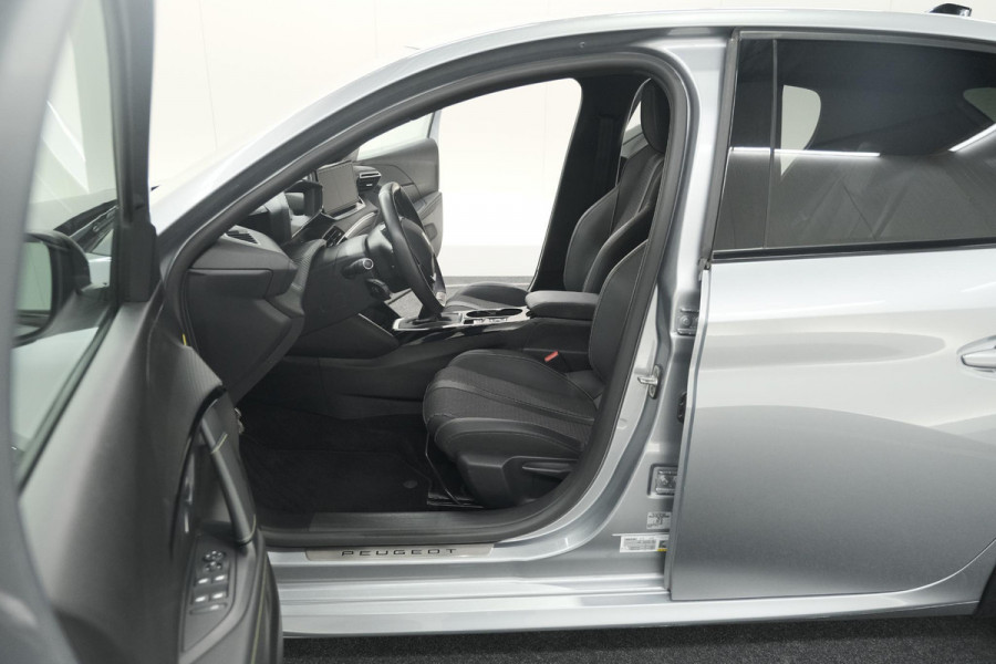 Peugeot 208 PureTech 100 GT | Camera | Navigatie | Apple Carplay | Parkeersensoren