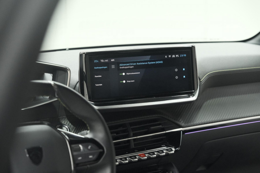 Peugeot 208 PureTech 100 GT | Camera | Navigatie | Apple Carplay | Parkeersensoren