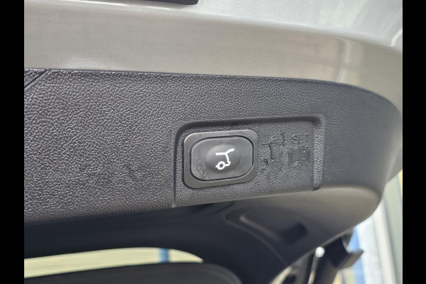 Ford Puma Gen-E Premium 44 kWh 168pk | Driver Assistance Pack | Contrasterend dak in zwart