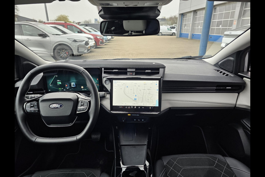 Ford Puma Gen-E Premium 44 kWh 168pk | Driver Assistance Pack | Contrasterend dak in zwart