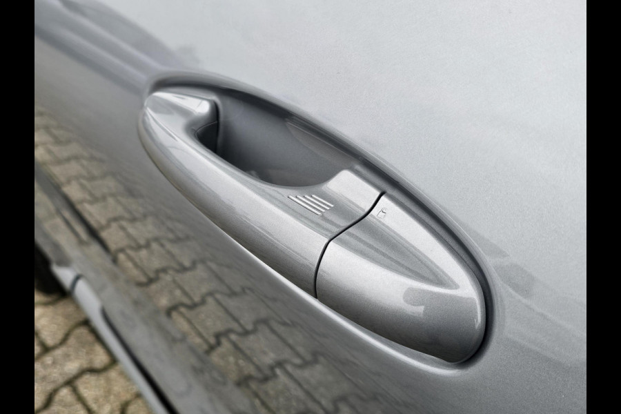 Ford Puma Gen-E Premium 44 kWh 168pk | Driver Assistance Pack | Contrasterend dak in zwart