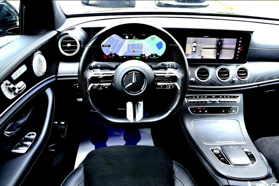 Mercedes-Benz E-Klasse 300 e AMG LEDER/NAVI/PANO/BURMESTER®