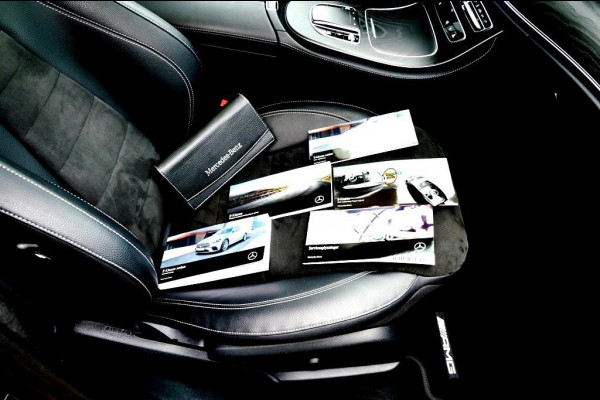 Mercedes-Benz E-Klasse 300 e AMG LEDER/NAVI/PANO/BURMESTER®