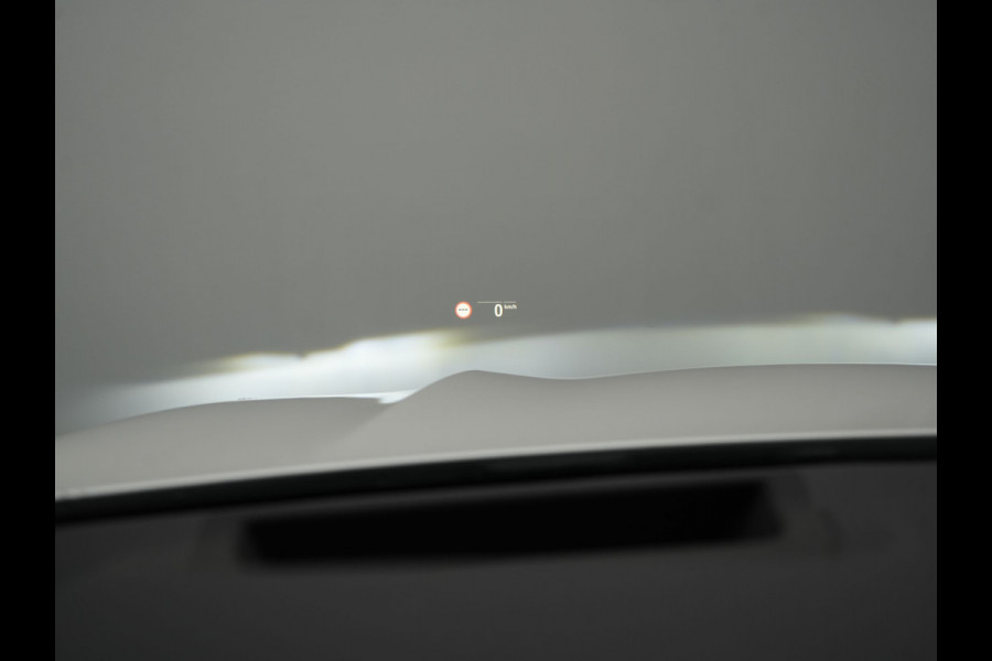 BMW X5 xDrive45e X Line PHEV 395pk Dealer O.H. | Trekhaak Af Fabriek | Luchtvering | Adaptive Cruise | Head Up | 360 Camera | Adaptief Onderstel | Laser LED | Lederen Sportstoelen Memory & Verwarmd | Sfeerverlichting | Keyless | Plug In H