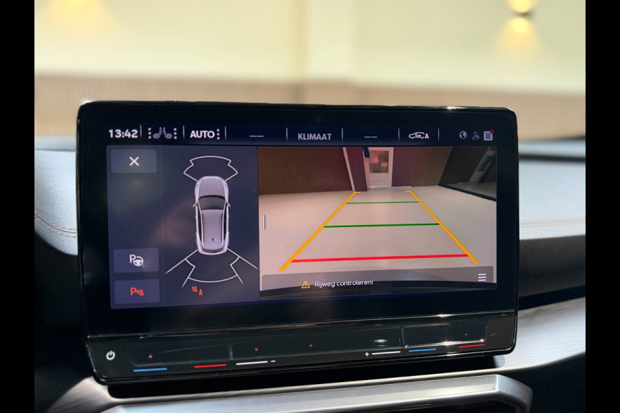 CUPRA Formentor 1.4 e-Hybrid VZ Performance|Pano|Camera|Matrix