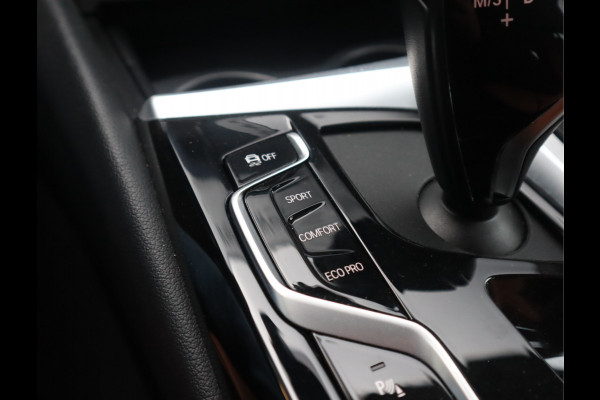 BMW 5 Serie Touring 520i High Executive Edition Trekhaak/ Stoelverw. / Leder