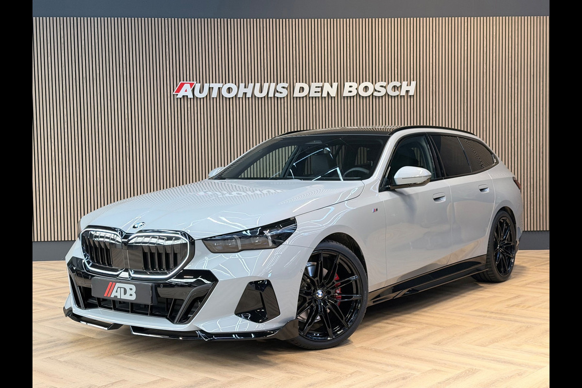 BMW 5 Serie Touring 520i M Sport Pro - Pano - HK - Trekhaak